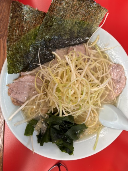 「ネギ塩チャーシュー固め」@ラーメンショップ 新柏店の写真