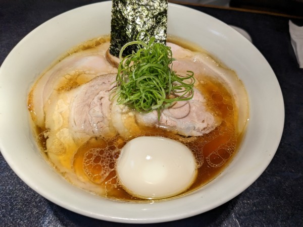 「醤油RAMENプレミアム」@うずとかみなりの写真