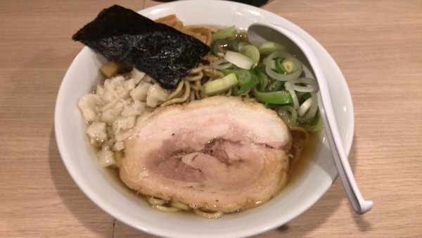 「中華そば　（ 200g ）　800円」@自家製麺頃場 別邸の写真