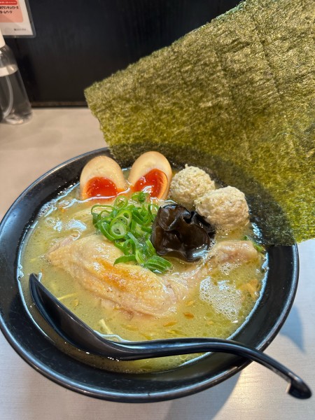 「鶏王らーめんスペシャル」@鶏王けいすけ 秋葉原店の写真