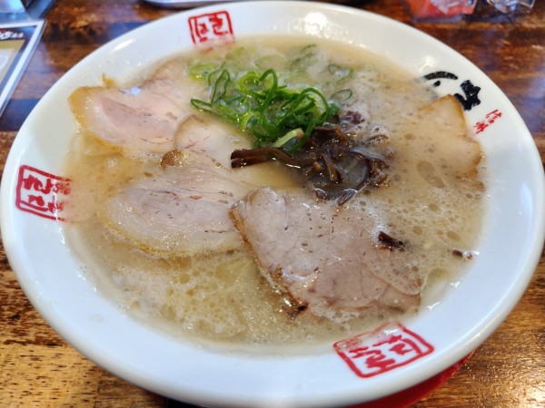 「本白味　：バリかた」@信州麺屋 きまはち商店の写真