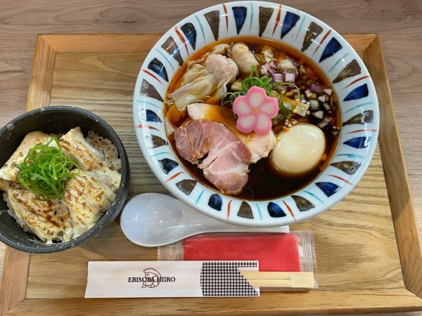 「冷やしえびそば＋雲呑、味玉」@えびそば 緋彩の写真