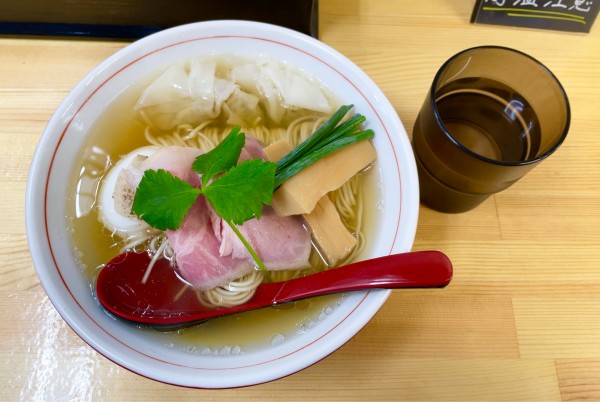 「中華そば白 with ワンタン」@わがきん「ラーメン部」の写真
