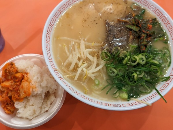 「ラーメン」@金龍ラーメン 難波千日前店の写真