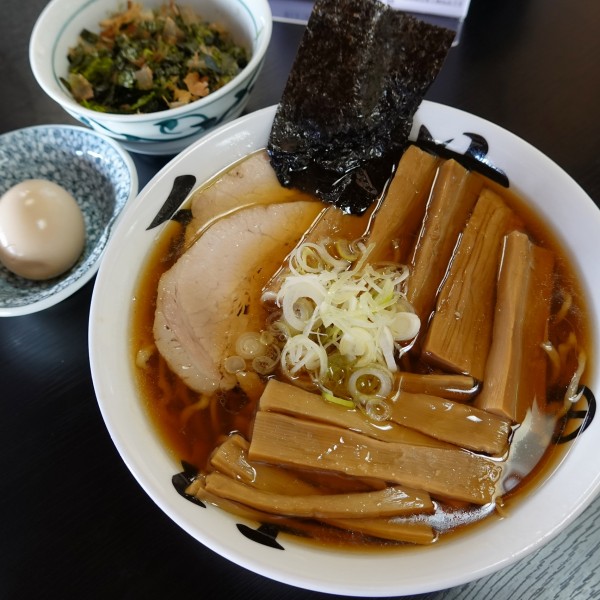 「メンマ中華 900円 + チャーシュー2枚 140円 + α」@中華そば処 琴平荘の写真