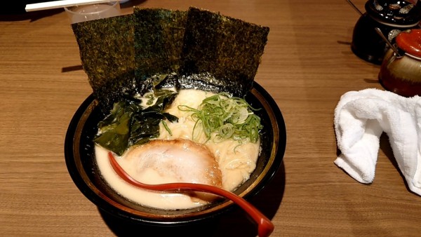 「ラーメン」@旗っさし家 藤枝店の写真