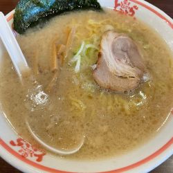 こってり正油らーめん 710円