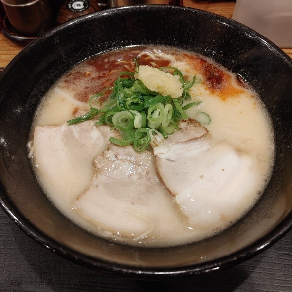 「豚骨ラーメン新味」@だるま八ラーメンの写真