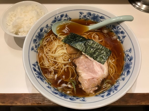 「醤油ラーメン 大盛　750円」@唐桃軒の写真