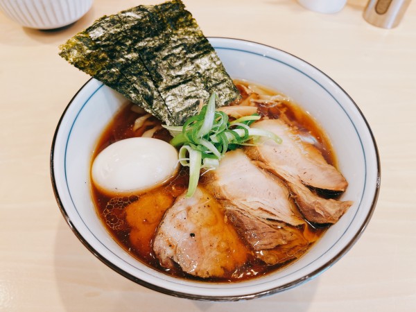 「特製軍鶏そば」@麺庭 つむぎの写真