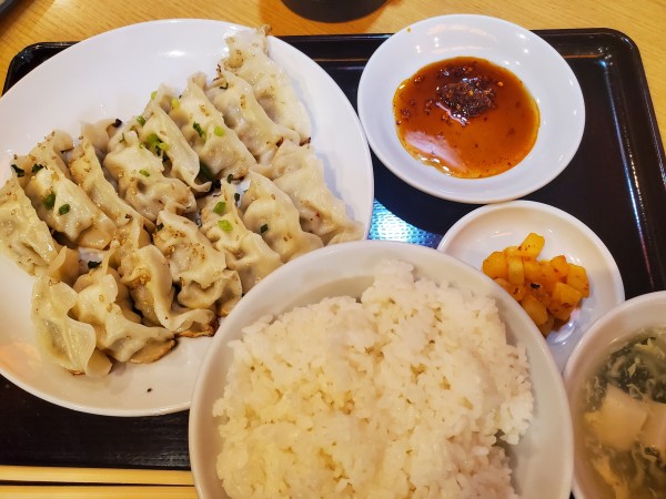 「餃子定食」@杜記 海鮮火鍋菜館の写真