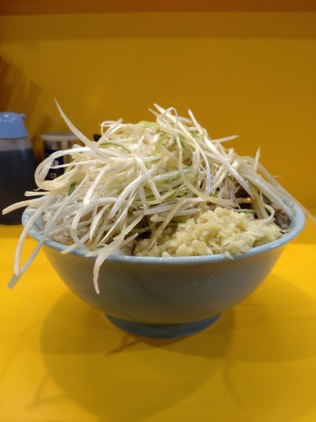 「小ラーメン　ネギ　しょうが　アブラ　カラメ」@ラーメン二郎 八王子野猿街道店2の写真