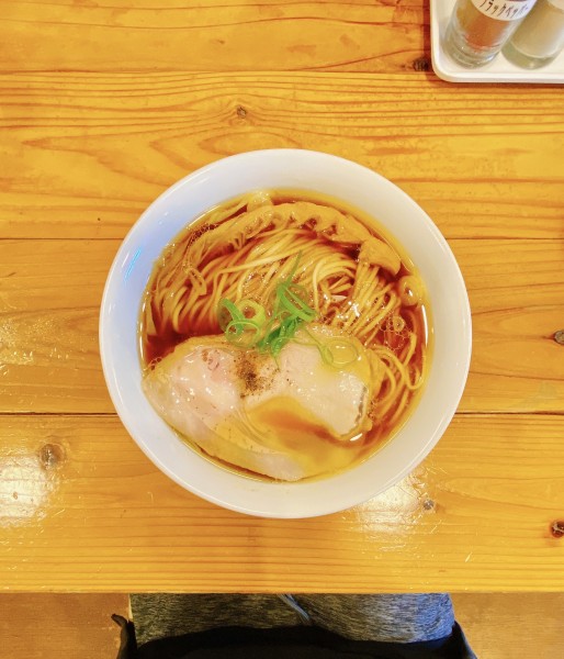 「醤油味のらぁ麺」@まほろばの写真