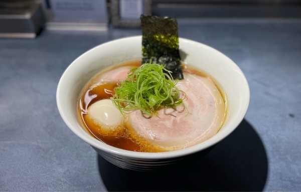 「醤油RAMEN プレミアム ¥1650」@うずとかみなりの写真