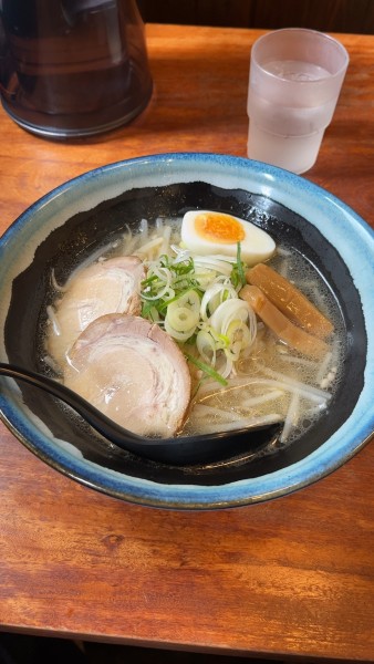 「塩ラーメン　950円」@札幌飛翔の写真