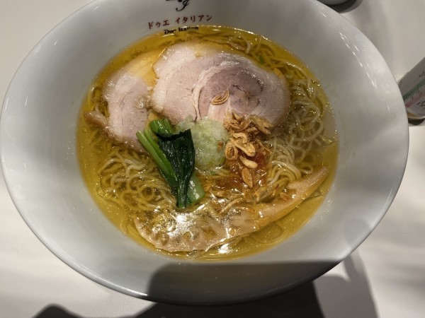 「黄金の塩らぁめん980円」@らぁ麺 ドゥエイタリアン GINZA GUCHIの写真