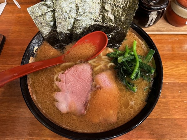 「ラーメン(大)850円」@麺家 龍～Ryo～の写真