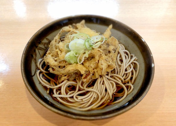 「舞茸天そば(420円)」@鈴しげの写真