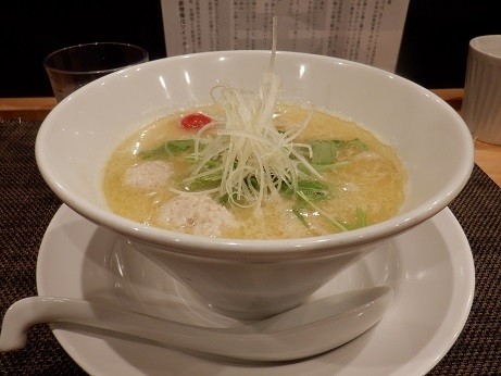 「しおらーめん」@自家製麺ほんまの写真