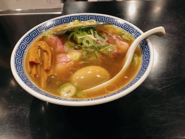 「特製手揉み煮干そば」@AKEBIの写真