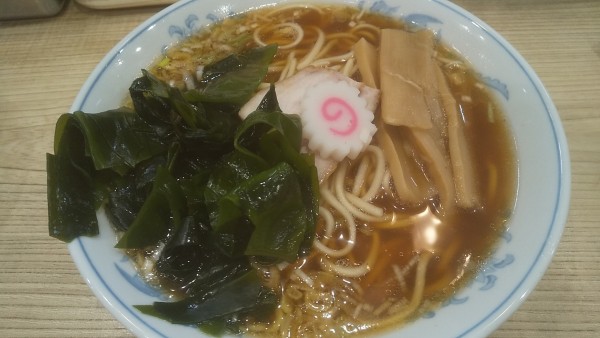 「らーめん+わかめ」@らーめん 高尾の写真