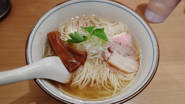 「のどぐろそば」@らぁ麺 くろ渦の写真