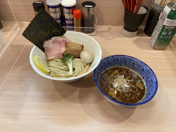 「鷄魚介つけめん味玉(920円)」@麺家 心専の写真