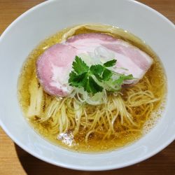 煮干しらぁ麺　　900円