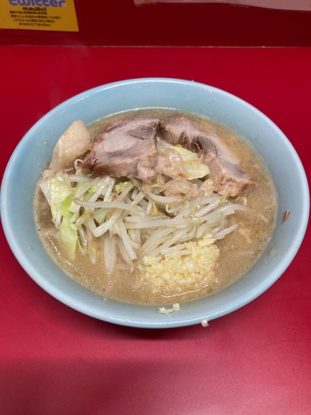 「小ラーメン　麺少なめ」@ラーメン二郎 新宿歌舞伎町店の写真