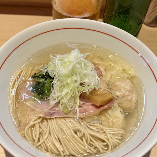 「白海老ワンタン＋ビール」@日本橋 朱鷺の写真