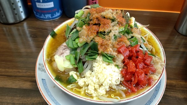 「豚にらカレーらーめん」@らーめん漢道の写真