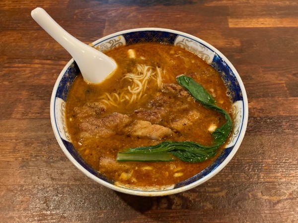 「排骨担々麺」@支那麺 はしご 銀座八丁目店の写真
