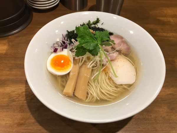 「鶏中華そばクラム」@麺酒 一照庵 岡山本店の写真