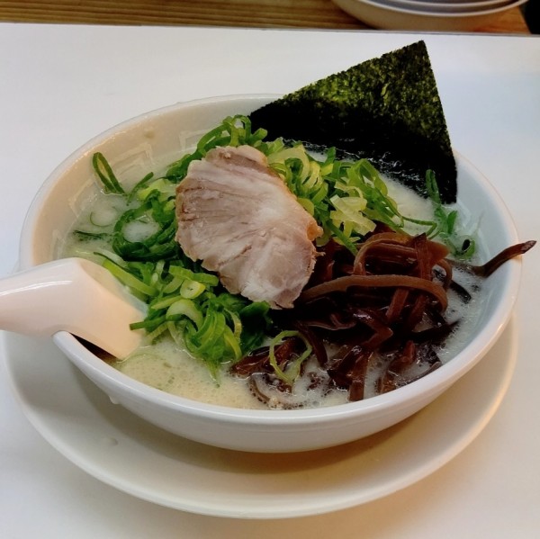 「ネギラーメン」@博多天神 新橋2号店の写真