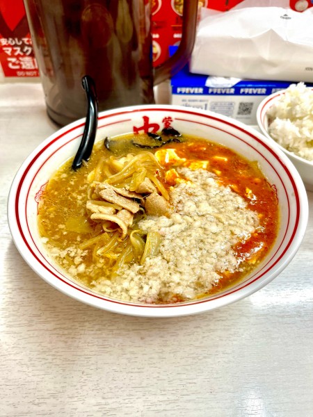 「蒙古タンメン【TP】背脂、ライス」@蒙古タンメン 中本 目黒店の写真