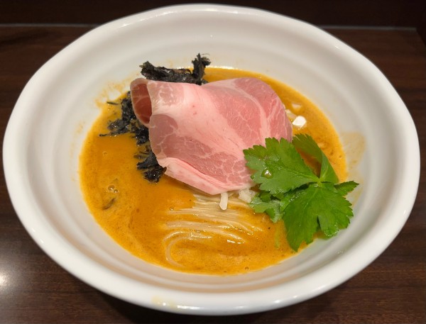 「【限定】オマール海老そば」@寿製麺 よしかわ 西台駅前店の写真