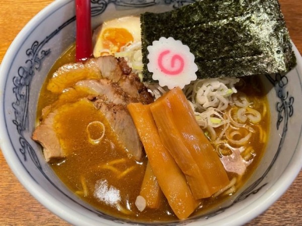 「特製六三六ラーメン」@麺や 六三六 姫路店の写真