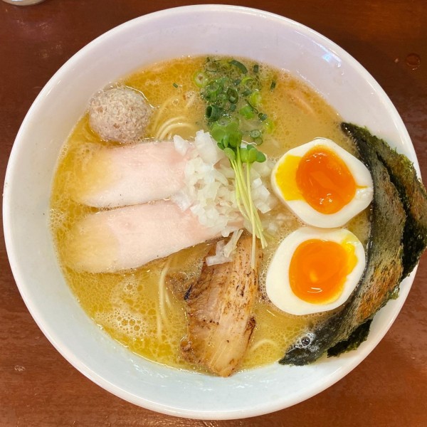 「特製濃厚鶏塩そば ¥980」@麺屋 くまがいの写真