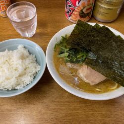 ラーメン並 硬め濃いめ普通