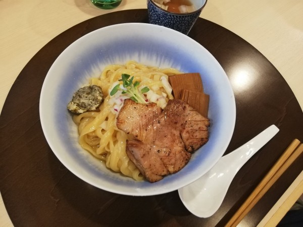 「あぶらそば(こっさり煮干し)」@手打麺祭 かめ囲の写真