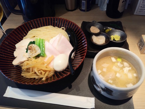 「特製帆立の昆布水つけ麺　塩　大盛り　1400+ 100塩味」@Tokyo Style Noodle ほたて日和の写真