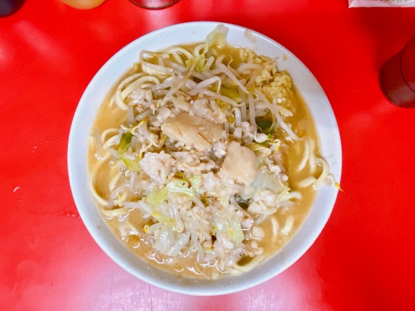 「小ラーメン ブタ2枚:850円」@ラーメン二郎 仙台店の写真