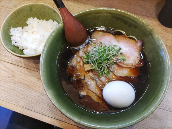 「チャーシューメン·味玉·ライス」@中華蕎麦 麺とスープの写真