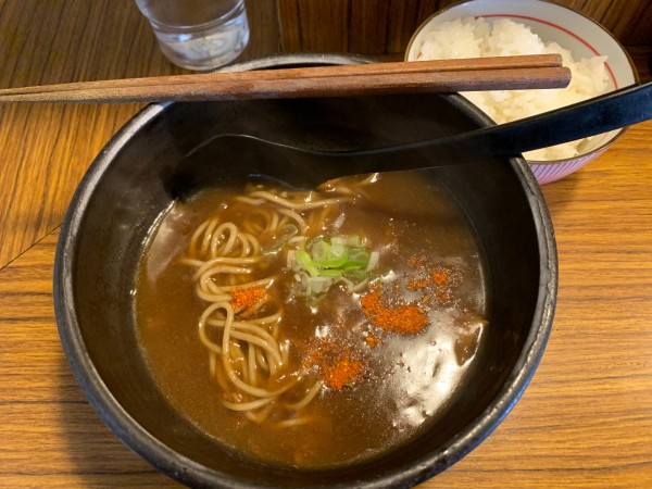 「カレーそば 650円」@慶屋の写真