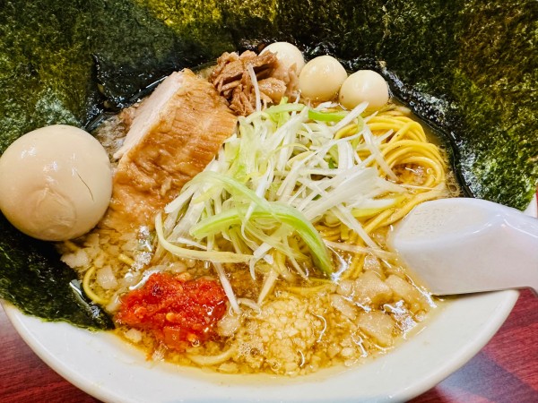 「【限定】すずマッチョ系らーめん【900円】」@鶏こく中華 すず喜の写真