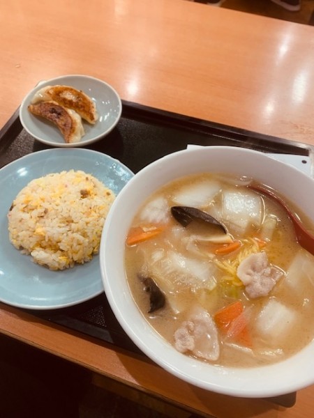 「日替B(五目ラー・半チャー・餃2 880円)」@点心拉満の写真