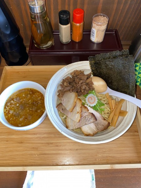 「魚介豚骨飛騨牛すじのカレーつけ麺全部のせ小ライス¥1,750円(」@らぁめん 麺彩家の写真