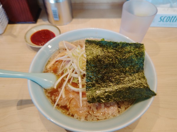 「ネギラーメン（醤油）８５０円＆旨辛変更（ピリ辛）５０円」@らーめん 汐見軒の写真