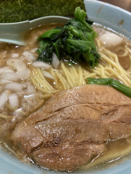 「にぼとん（煮干し豚骨ラーメン）」@横濱家系らーめん 喜濱家 山王町店の写真