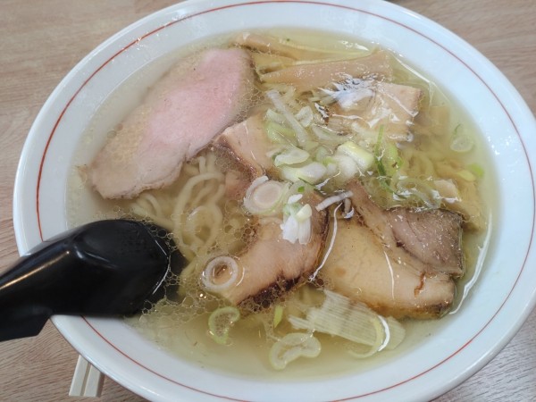 「会津山塩ラーメン820円」@麺や飯や 仁の写真